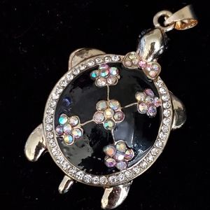 Goldtone black enamel and rhinestones turtle pendant necklace